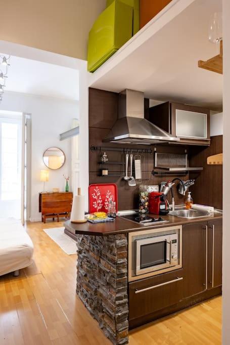 Beautiful Apartment In Malasana For 3 Pax - Ferrer Madri Exterior foto